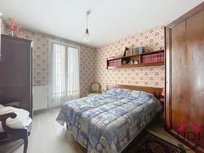 Appartement - 88 m² - 5 pièces