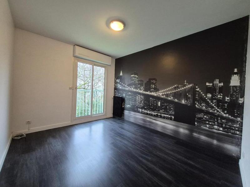 Appartement - 98 m² - 4 pièces