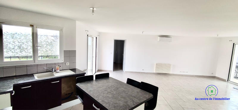 Maison - 98 m² - 4 pièces