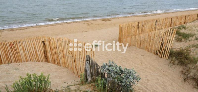 Villa - 260 m² - 10 pièces