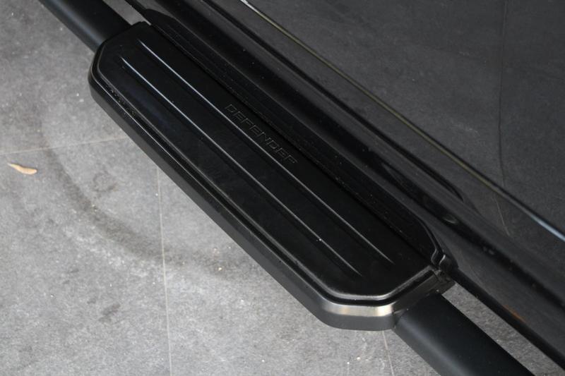 Land Rover Defender 90 5.0 V8 P525