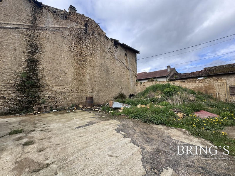 Maison - 204 m² - 6 pièces