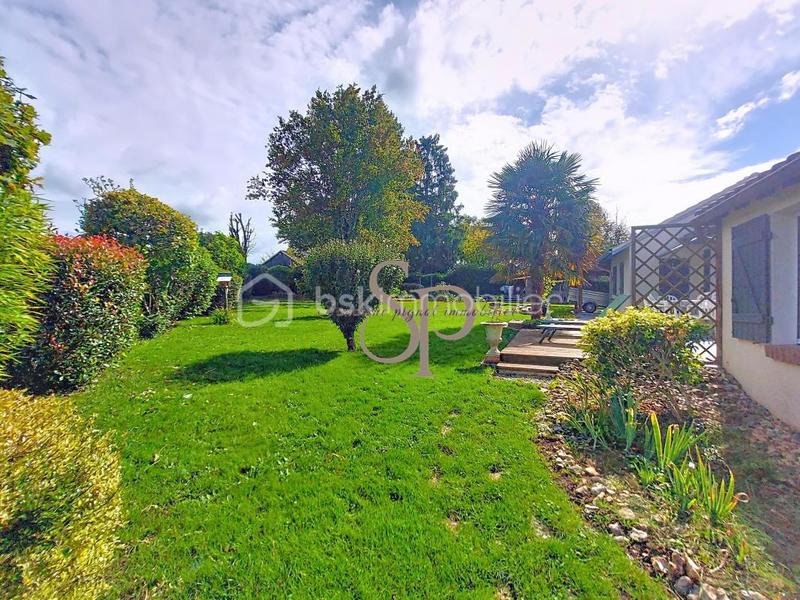 Pavillon - 85 m² - 4 pièces