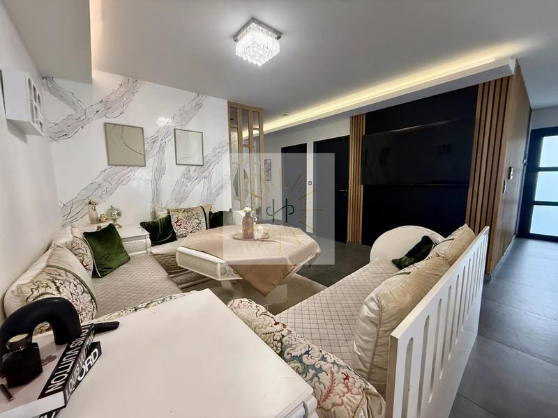 Maison - 87 m² - 5 pièces