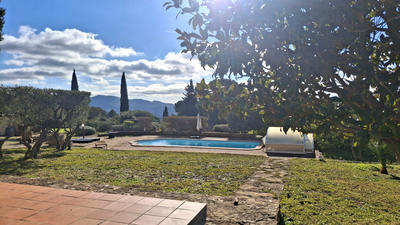 Maison - 175 m² - 6 pièces