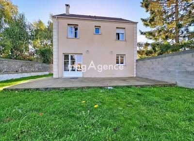 Maison de campagne - 95 m² - 5 pièces