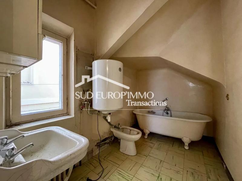 Maison - 172 m² - 6 pièces