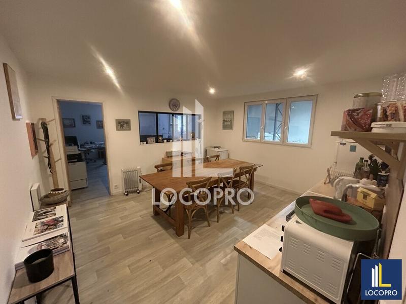 Local d'activité / Entrepôt - 496 m²