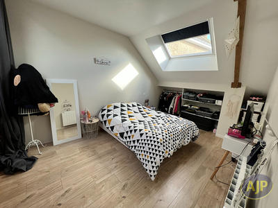 Maison - 84 m² - 4 pièces