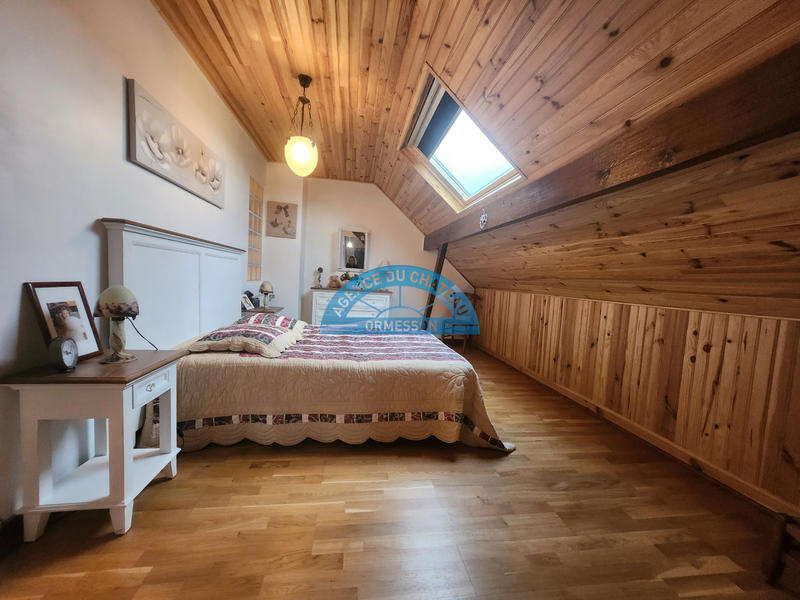 Maison - 140 m² - 6 pièces