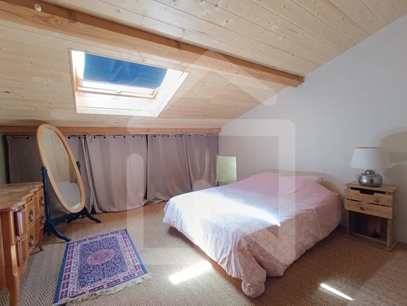 Maison - 141 m² - 6 pièces