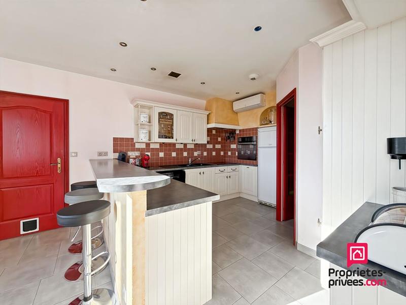 Maison - 106 m² - 5 pièces