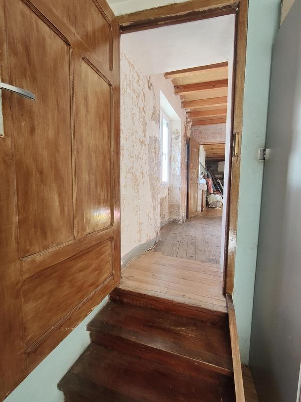 Maison - 95 m² - 5 pièces