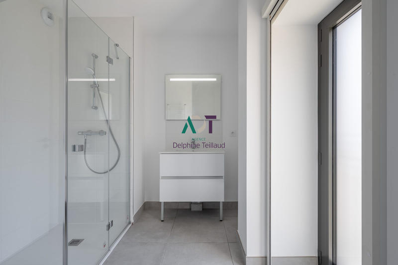 Appartement - 94 m² - 4 pièces