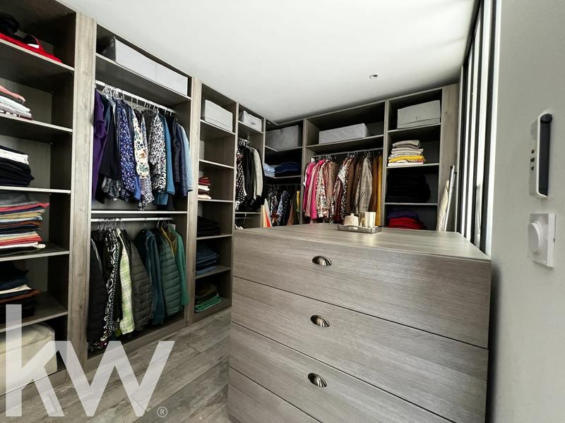 Demeure - 510 m² - 13 pièces