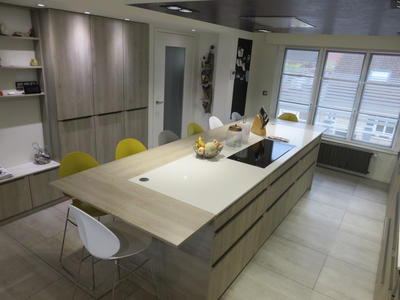 Maison - 150 m² - 10 pièces