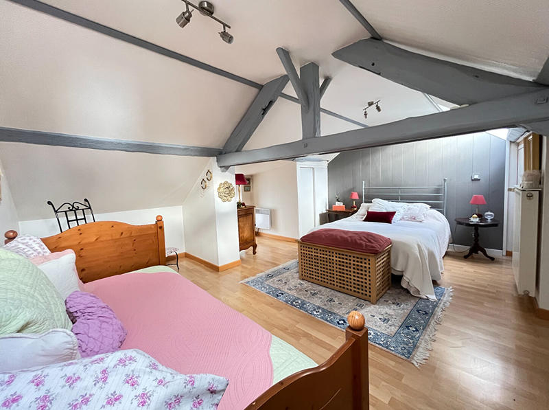 Maison - 152 m² - 5 pièces