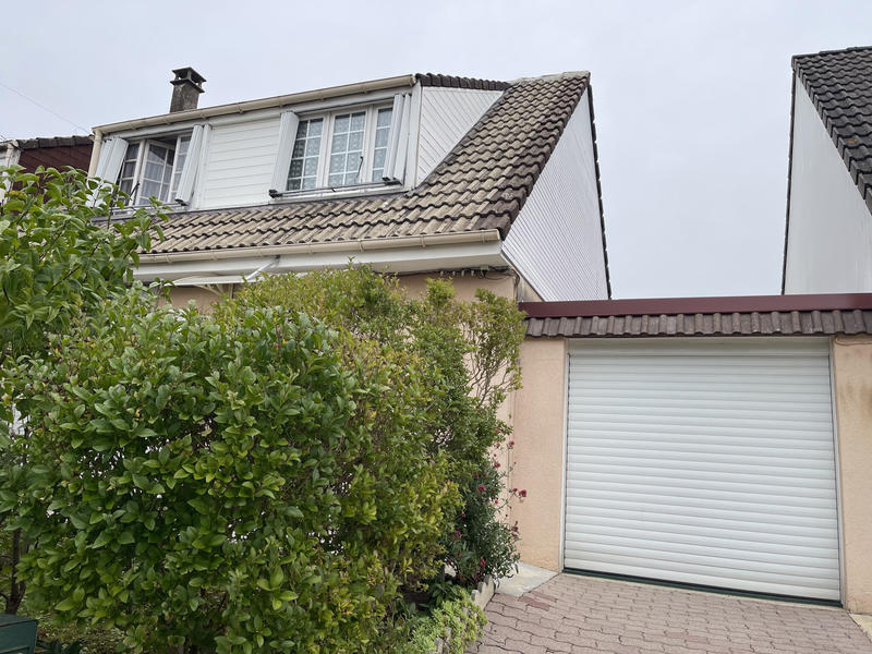 Maison - 85 m² - 5 pièces