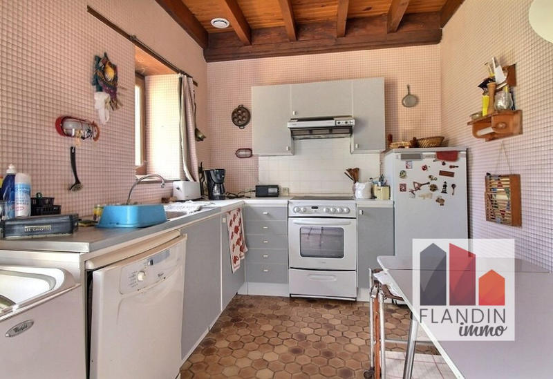 Propriété - 350 m² - 11 pièces