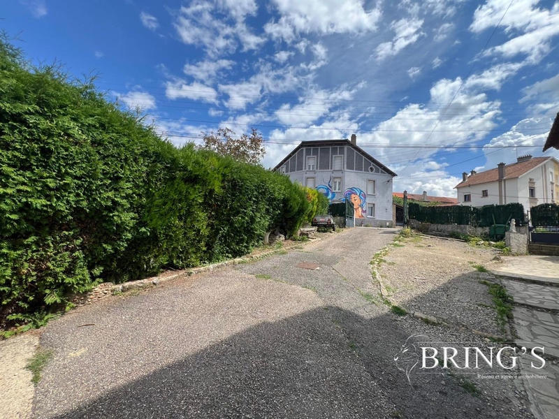 Maison - 80 m² - 4 pièces