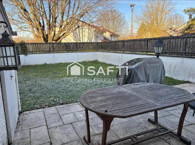 Maison - 80 m² - 5 pièces