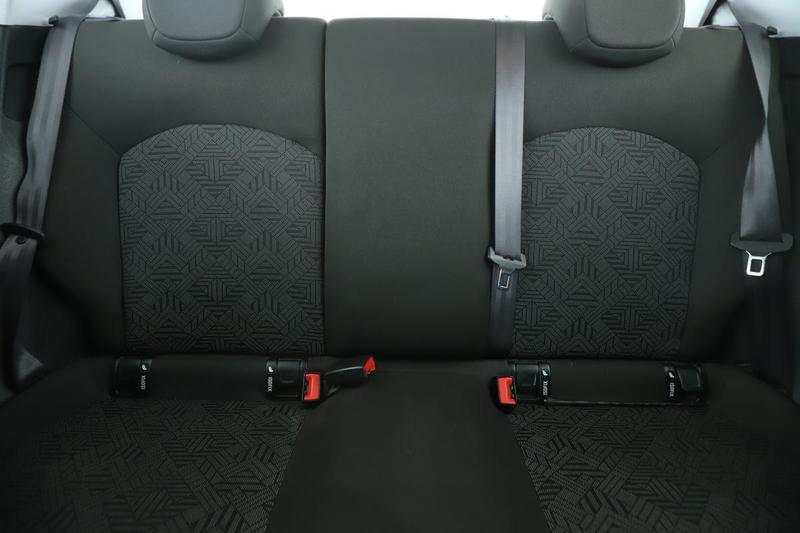 Opel Corsa 1.4 5p 90 ch