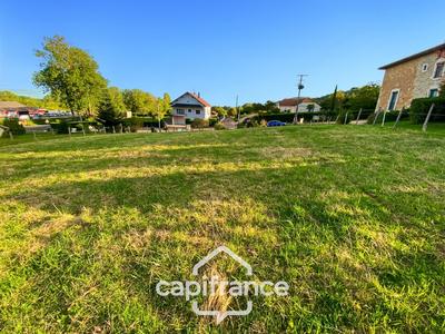 Terrain constructible - 6 524 m²