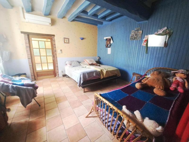 Maison - 143 m² - 7 pièces