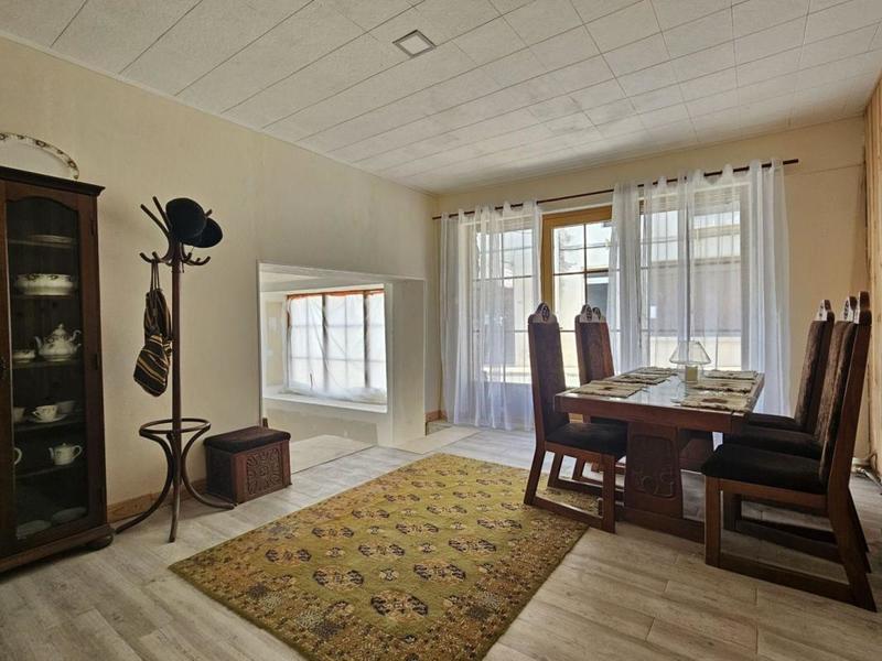 Maison de ville - 195 m² - 8 pièces