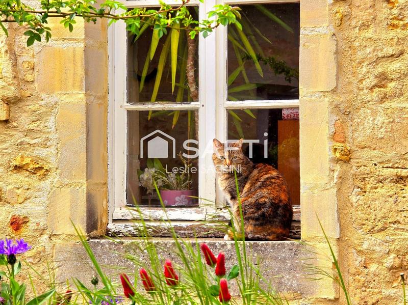 Maison - 200 m² - 6 pièces