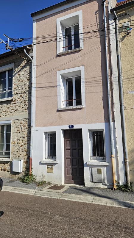 Maison - 75 m² - 3 pièces