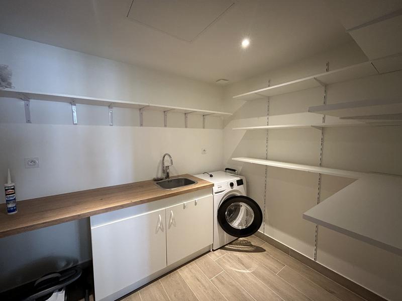 Appartement - 93 m² - 4 pièces