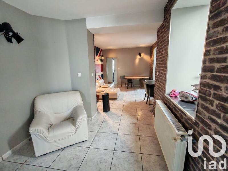 Maison - 235 m² - 8 pièces