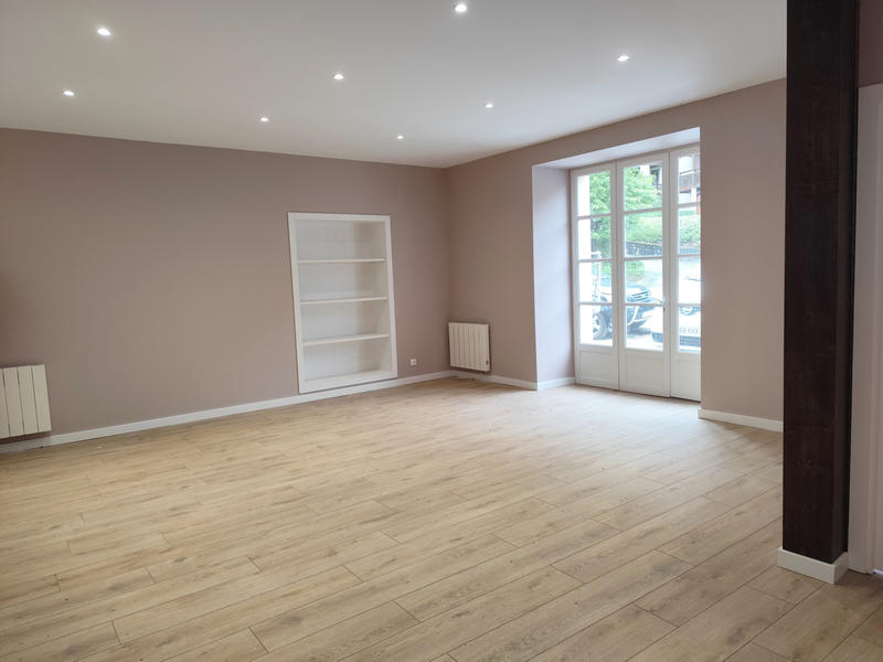 Maison - 137 m² - 5 pièces