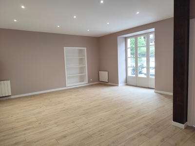 Maison - 137 m² - 5 pièces