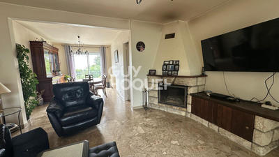 Maison - 156 m² - 8 pièces