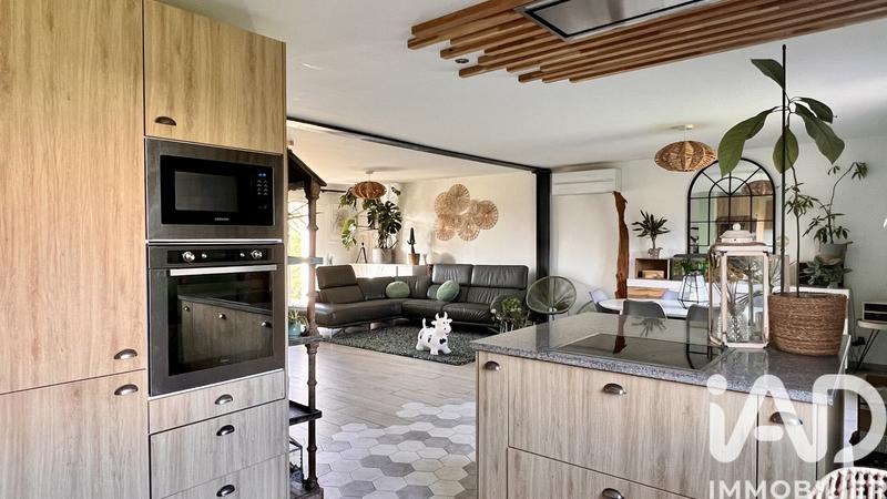 Maison - 110 m² - 5 pièces