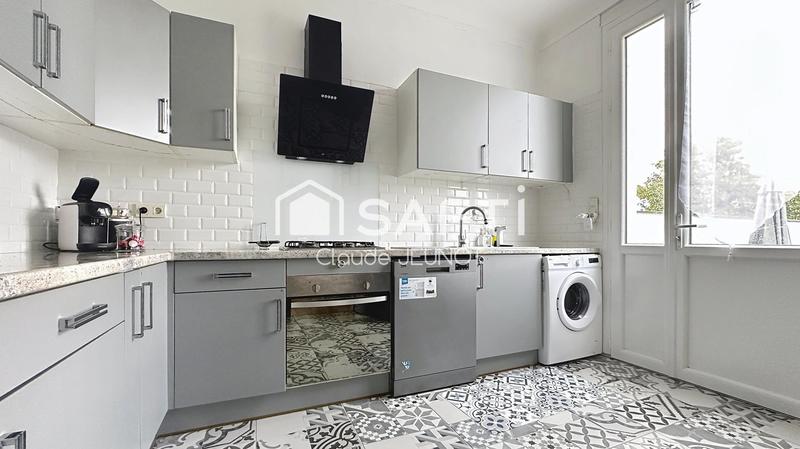 Maison - 103 m² - 5 pièces