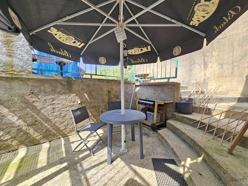 Fonds de commerce - Hôtellerie / Restauration - 150 m²