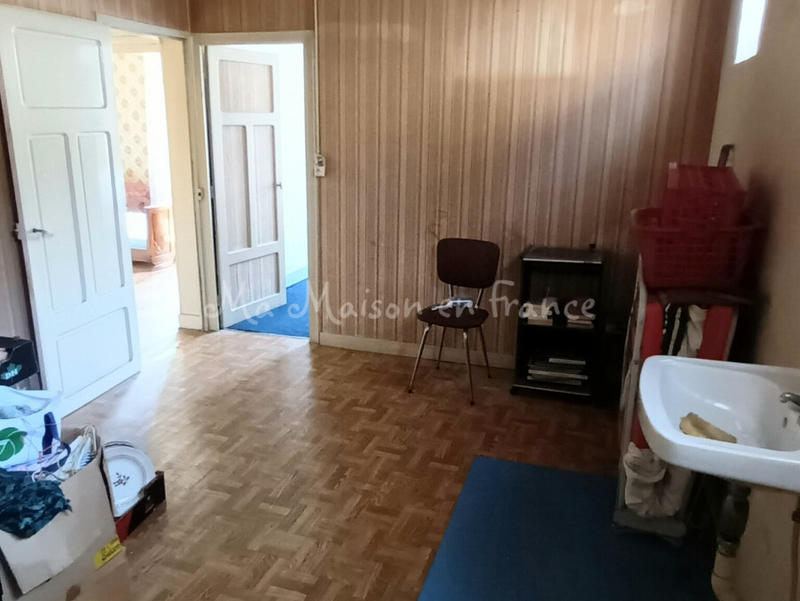 Maison - 96 m² - 5 pièces