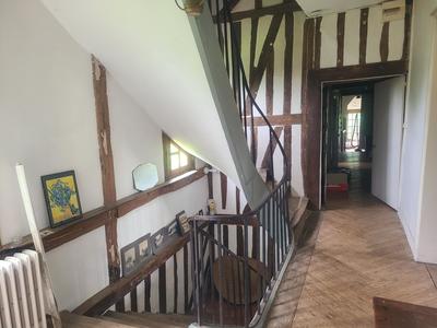 Propriété - 321 m² - 9 pièces