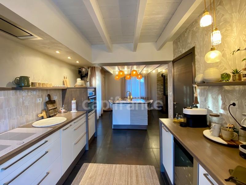 Maison - 127 m² - 6 pièces