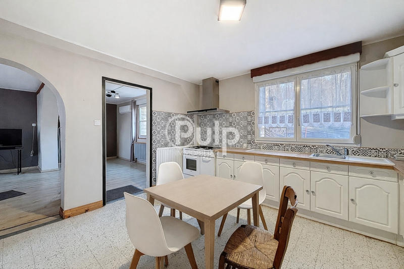 Maison - 149 m² - 6 pièces