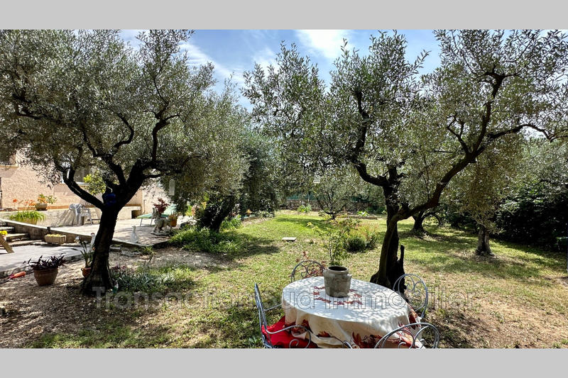 Maison - 121 m² - 8 pièces