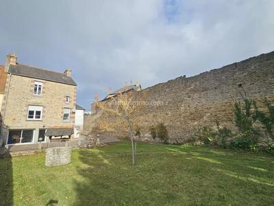 Maison - 118 m² - 5 pièces