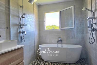 Maison - 101 m² - 4 pièces