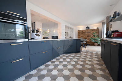 Maison - 140 m² - 7 pièces