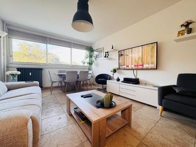 Appartement - 63 m² - 2 pièces