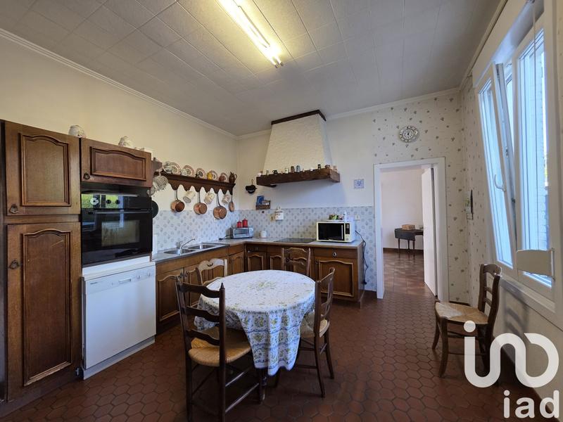 Maison - 152 m² - 9 pièces