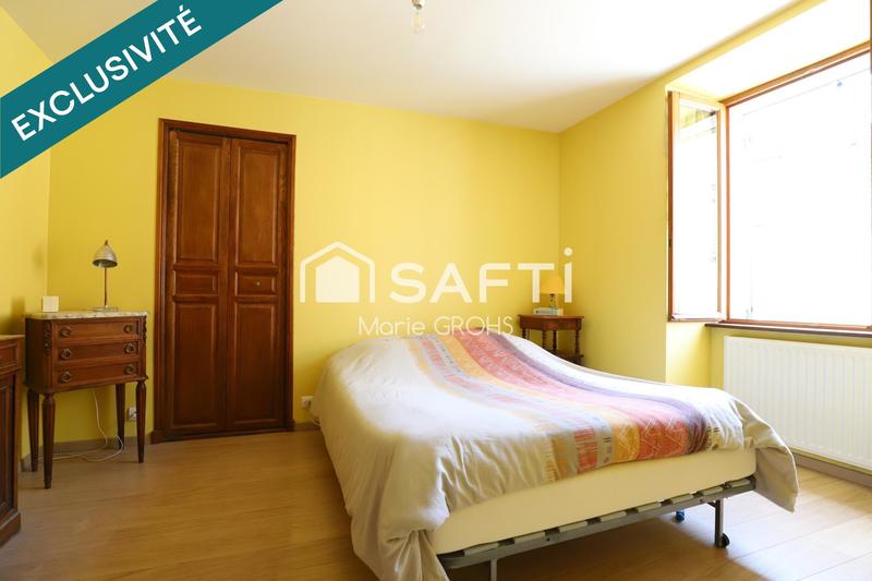 Maison - 200 m² - 8 pièces